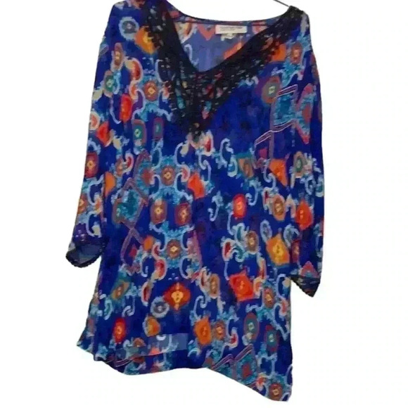 Jones New York light and airy, semi sheer beach cover-up in bright colours - Picture 1 of 8